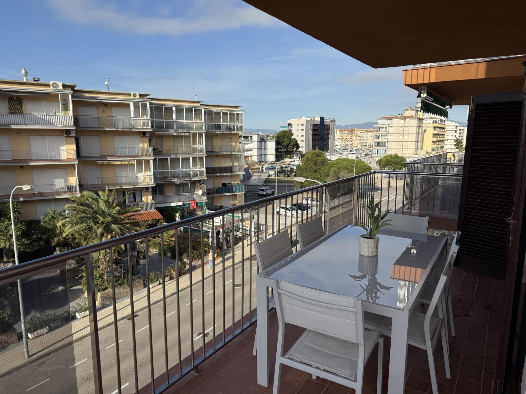 Apartmán Agi Montseny Roses Exteriér fotografie